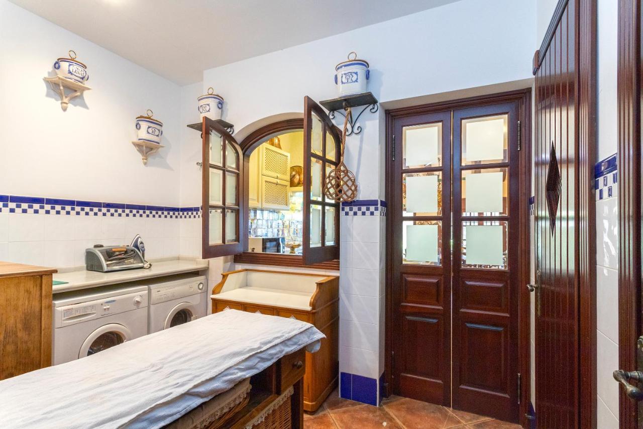 Casa Flores Con Piscina Interior Climatizada Alcaucín Dış mekan fotoğraf